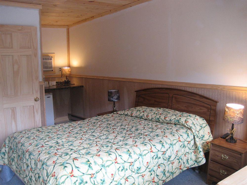 Golden Sands Resort Lake George Exterior foto