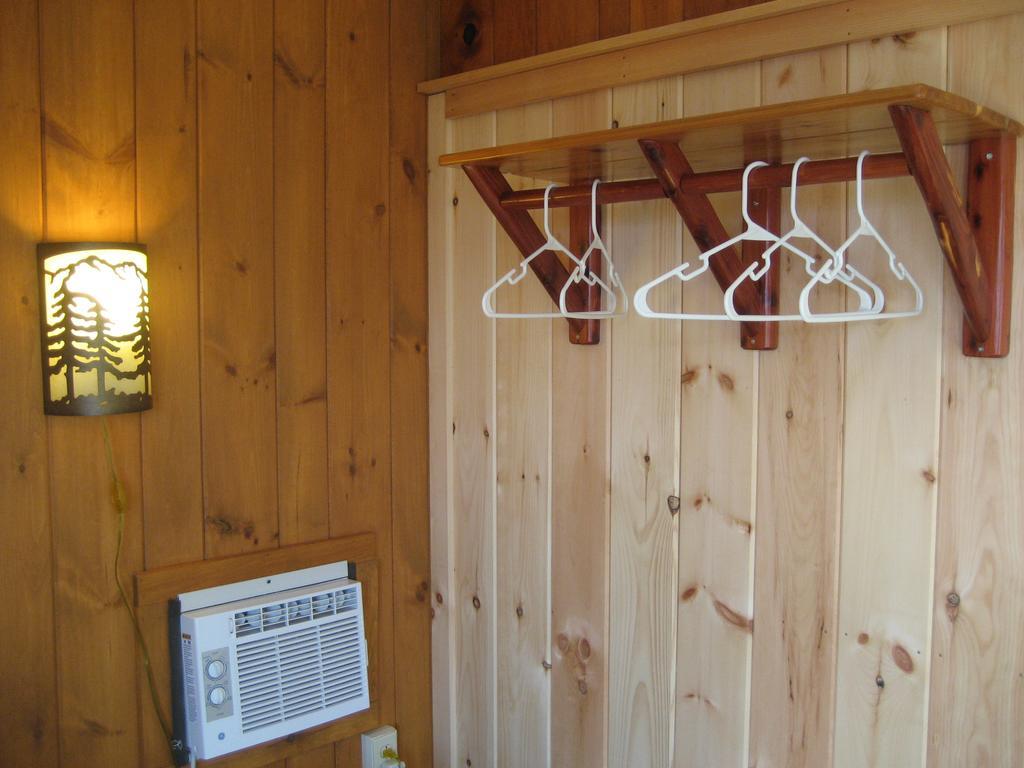 Golden Sands Resort Lake George Exterior foto