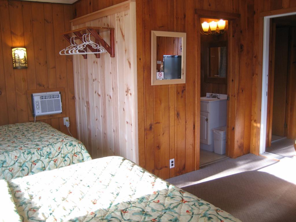 Golden Sands Resort Lake George Exterior foto