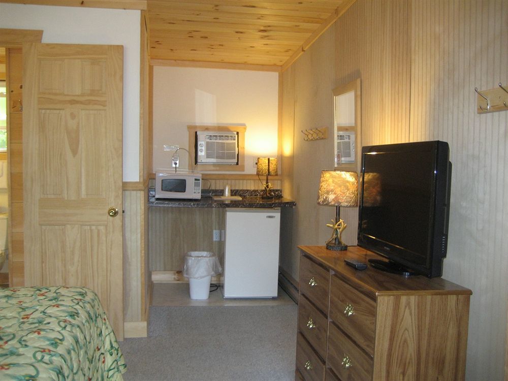 Golden Sands Resort Lake George Exterior foto