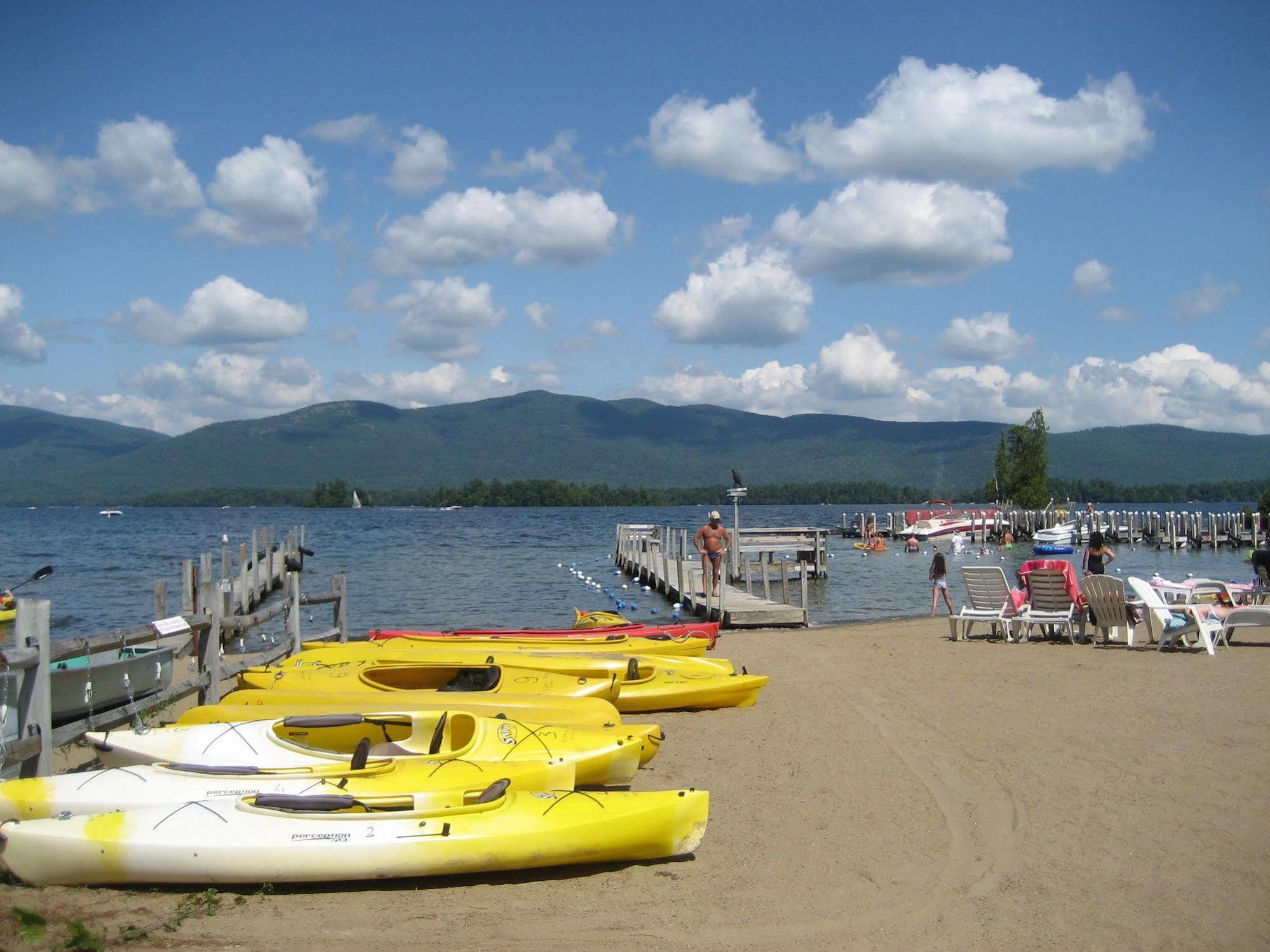 Golden Sands Resort Lake George Exterior foto