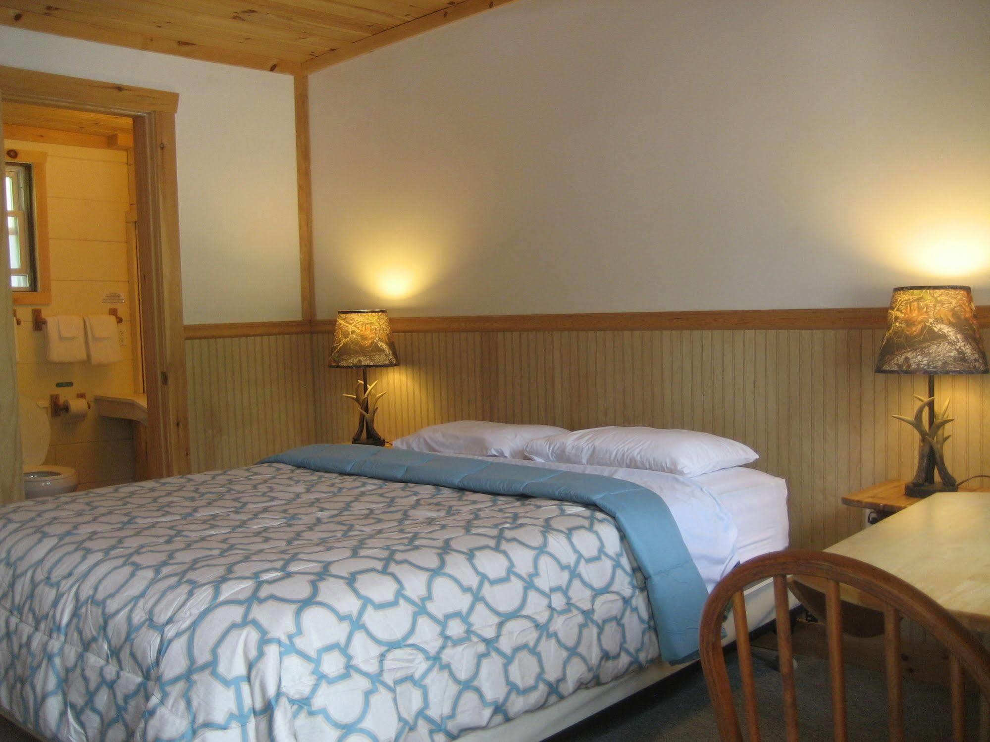 Golden Sands Resort Lake George Exterior foto
